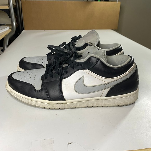 NIKE AIR JORDAN 1 RETRO LOW SMOKE GREY Sneakers Shoes 13 main image 4